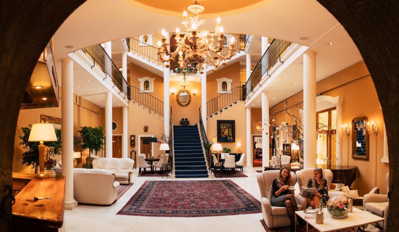 Hotel Stenitzer 바트글레이첸베르그 외부 사진