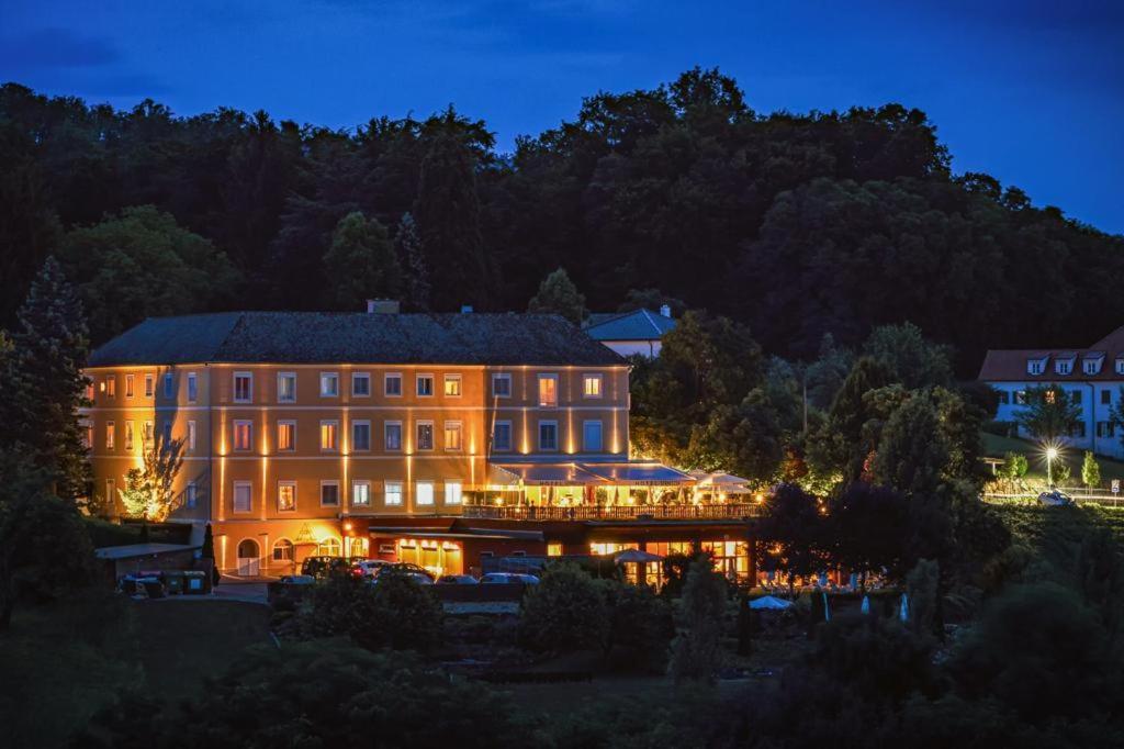 Hotel Stenitzer 바트글레이첸베르그 외부 사진